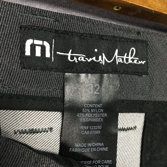 Travis Matthew Mens Golf Shorts size 32 Gray Flat Front Nylon Poly Stretch - Picture 3 of 12